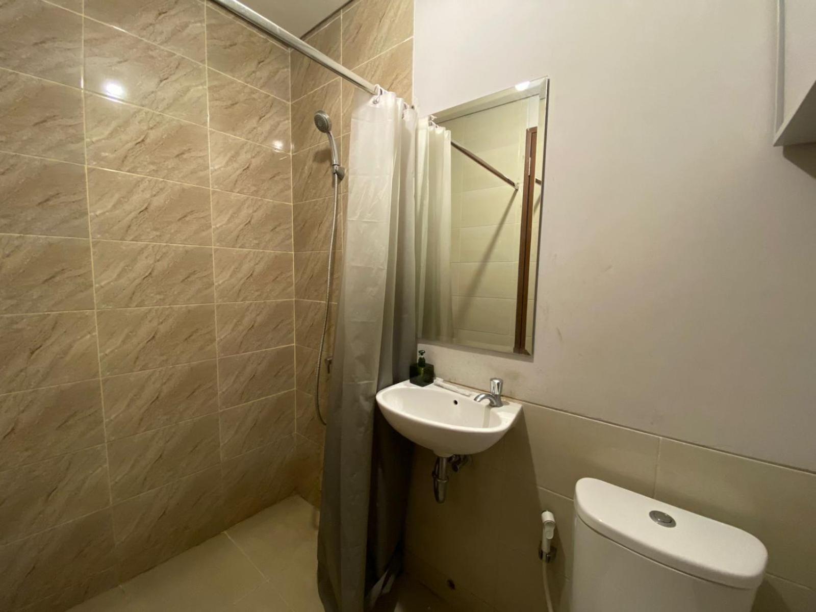 Hotel Shero Transpark Bekasi Extérieur photo